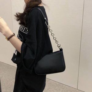 2025 FEMALE instyle fashion staple simple classy retro chain leather strapped shoulder bag purse OOTD