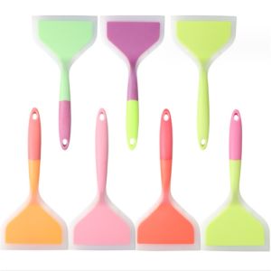 Non-Stick Tamagoyaki Silicone Shovel Spatula for Frying (Color Random)