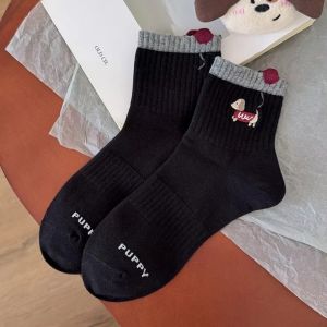 SECRETE AMBIENT LIGHT78SE0 น่ารัก การ์ตูน ถุงเท้าผู้หญิง ผ้าฝ้าย งานปักลูกสุนัข ถุงเท้าท่อกลาง ใหม่ แบบสบายๆ ถุงเท้าฤดูหนาว ของขวัญคริสต์มาส