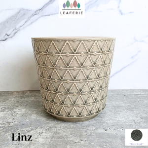 The Leaferie Linz plant pots. flowerpot . flowerpots . flower pot . planter . planters . Ceramic