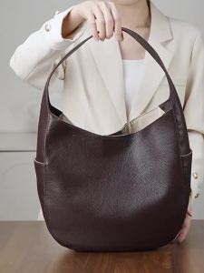 Túi tote da bò lớp đầu cao cấp phong cách tối giản sang trọng dung tích lớn túi trăng khuyết da thật dùng đi làm túi xách nữ đeo vai