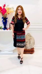 Dress kantun kombinasi brukat 015. dres bahan katun Stretch mix brokat .sangat cantik dan elegant. xl ld 96 cm XXL ld 108 cm xxxl ld 116-126 cm msh bisa melar ya kk say. ditekanima seragam ya kk say