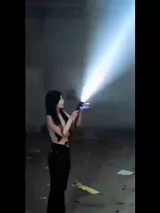 Rechargeable LED Flashlight Zoomable Waterproof Power Bank 2000 Lumens Camping Hiking Portable Torches