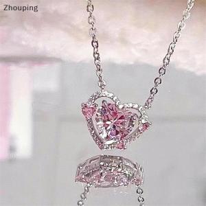 【ZP】Cute จี้สร้อยคอคริสตัลเพทายรูปหัวใจสีชมพู Y2K สำหรับสุภาพสตรีแฟชั่นสร้อยคอที่สง่างามของขวัญเครื่องประดับสำหรับผู้หญิง