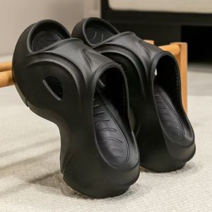 Height-Increasing WomenS Summer Outdoor Slippers 2025 New Fashion Platform Sandals Thick-Soled Non-Slip Beach Shoes For Women