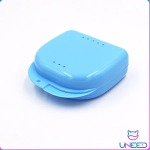 Need. Retainer case 5 colors Plastic Storage Boxes easy to carry firmly locked ventilation holes non-toxic tasteless