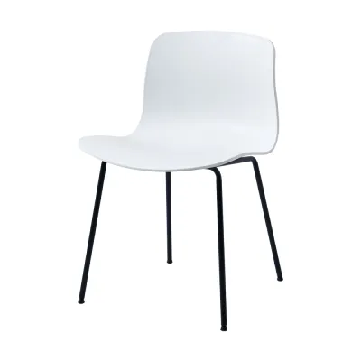 tp2 Nordic Modern Black and White Chair Leisure Plastic Dining Chair Negotiation Reception Desk Office Milk Tea Coffee Shop Kitchen Chair 7G3K9
