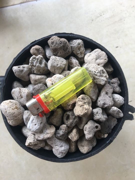 %C4%90%C3%A1%20Pumice%20(%20%C4%90%C3%A1%20b%E1%BB%8Dt%20%C4%91%C3%A1%20n%C3%BAi%20l%E1%BB%ADa)%20g%C3%B3i%201kg%20d%C3%B9ng%20tr%E1%BB%99n%20gi%C3%A1%20th%E1%BB%83%20tr%E1%BB%93ng%20c%C3%A2y%20gi%C3%BAp%20gi%E1%BB%AF%20%E1%BA%A9m%20t%E1%BB%91t,%20tho%C3%A1ng%20r%E1%BB%85,%20nh%E1%BA%B9%20-%20Image%202