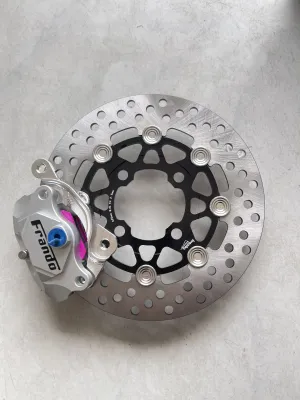 [ COMBO 3 món ] Đĩa Bremb@ size 220mm + Pát CNC cho mọi dòng xe + heo Frando 2 pis Bạc
