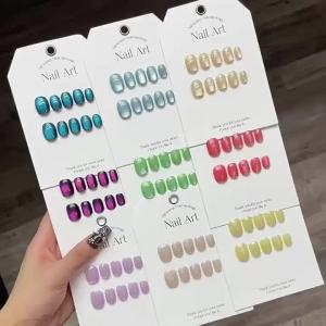 [HANDMADE]Artificial Nail Short Smoothie Cat Eye Crystal Sparkling Pink Simple Phototpy Nails Reusable and Removable Nails