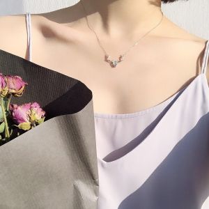 Rantai Batu Rusa Moonstone Deer Necklace Luxury Minimalist Clavicle Chain Elegant Fashion Jewelry