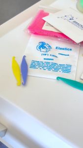 FLASH SALE Heavy Duty Elastic Bands Super Stretch Strong Durable Rubber Bands 1/5/10 Packs 1 Box