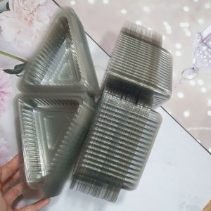 100 Hộp TAM GIÁC đựng sandwich - Hộp nhựa trong suốt