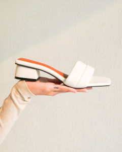 SEPASANG COLLECTION Nora Heels Wanita 3 Cm
