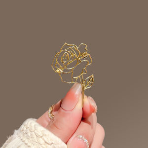 Simple Hollowed Out Rose Brooch for Women Elegant Temperament Accessories Pins Holiday Gift