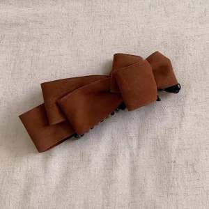 SERENITY 1pcs Non-Slip Multi-Layer Bow Velvet Banana Clip Durable PH Teen Girls Daily Casual Hair Accessory