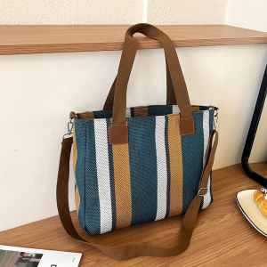 Tas Selempang Bahu Nylon Wanita Besar Persegi Stripe Fashion Large Sling Bag JCTS235