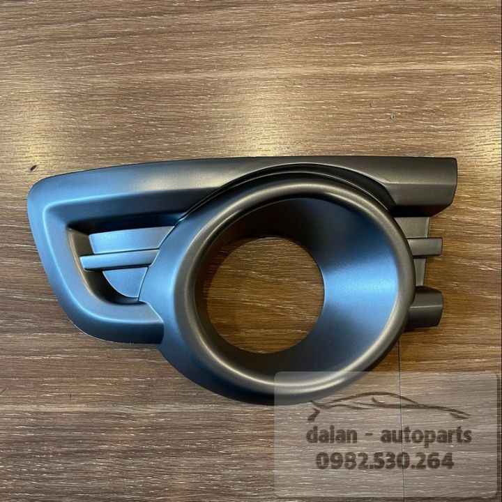 [Ảnh thật] Ốp đèn sương mù đèn gầm Ford Ranger 2009 2011 Everest 2009 ...