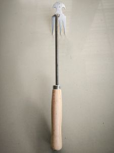 Alat Pencabut Gulma / TerraHand Weeder