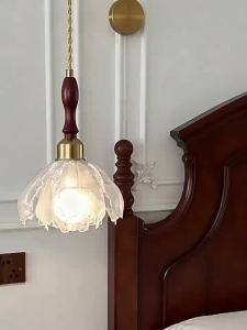 SXH French-style light luxury bedroom with romantic floral bedside lamps rustic and vintage-style dining table bar counter and balcony ambient lighting