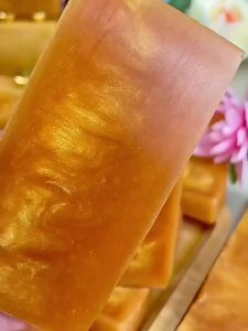 手工皂香水黄金皂留香皂精油皂除螨沐浴皂留香嫩肤皂润泽柔滑润养
