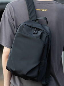 Hk Mini Popular Mens Backpack 12.9 Inch Ipad Waterproof Light Weight Women School Bags Short Trip Travel Sports Backpack Casual