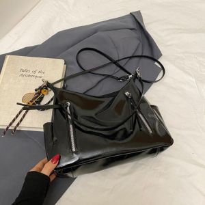 MECOME ความจุขนาดใหญ่ กระเป๋าสะพาย พร้อมกระเป๋าเล็ก หนัง PU กระเป๋าเป้ แฟชั่น แบบพกพา กระเป๋าถือ