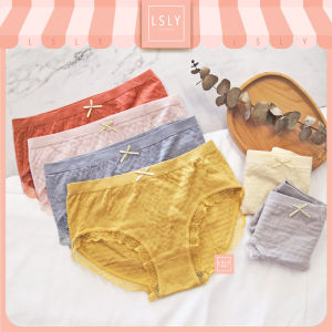 LSLY [3 Pieces] Seamless Stretchable High Quality Panties Underwear Women Female Girl middle waist breathable / 少女蕾丝边内裤包臀