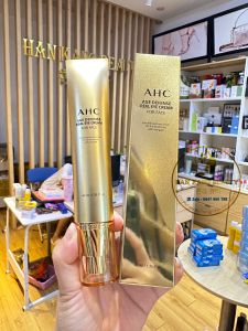 Kem Mắt Mặt Chống Nhăn Săn Chắc Da AHC Age Defense Real Eye Cream For Face 40ml (Bản Cao Cấp)