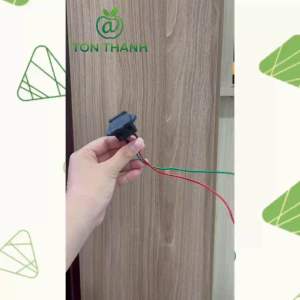 Ổ CẮM SẠC BÌNH XỊT ĐIỆN BÌNH PHUN T.H.U.Ố.C - PHỤ KIỆN THAY THẾ BÌNH XỊT ĐIỆN