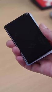 跨境热销超薄卡片式全球追踪定位器智能钱包随身物品防丢器