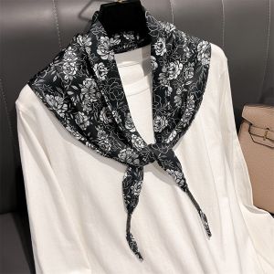 AODDO Imitation Silk Cashew Floral Silk Scarf Literary Style Versatile Accessory Waist Triangle Scarf Belt Fashion Womens Waist Scarf Travel Accessory