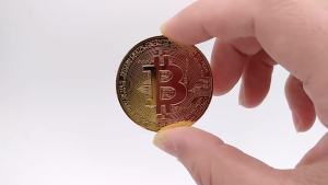 Home Decor Decoration Crafts Non-currency Bitcoin Keyring Gold Plated  A Coin BTC Coin Collection Art Gift Physical Coin AP28