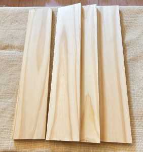 กว้าง10cm.หนา1.2cm.ยาว50cm.จำนวน1แผ่น ไม้สนนอกราคาถูก ไม้สนนำเข้า ไม้สนแผ่น จำนวน1แผ่นเป็นไม้สนใหม่มือ1รีดเรียบทั้ง4ด้านอบแห้งอบยากันแมลง พร้อมใช้