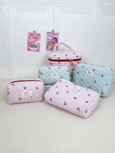 Túi Đựng Mỹ Phẩm Chần Bông Họa Tiết Cherry Nơ Dễ Thương Túi Trang Điểm Du Lịch Khóa Kéo Dung Tích Lớn