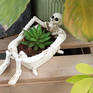 Resin Skull Planter Bathtub Halloween Decoration Gothic Flower Pot For Succulents Garden