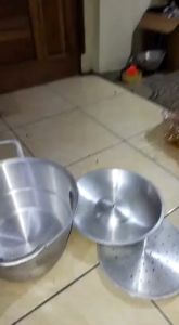 Panci Kukus dandang Langseng Alumunium serbaguna tebal No. 13 Berbahan Alumunium Tebal pastinya kuat dan tahan lama