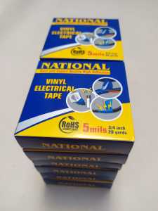 NATIONAL Isolasi Hitam Kotak (12 pc)