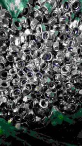 50 ê cu lục giác khóa chặt chống trượt 8ly ( ê cu nhựa M8x1.25)