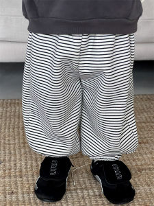 Childrens clothing 2025 Autumn and winter baby winter clothing set for boys custom-made hooded sweatshirt and striped pants set