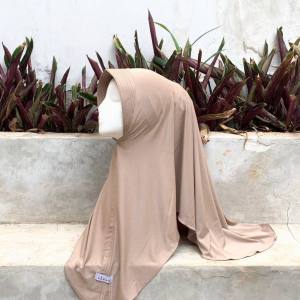 Kenan - Bergo Daily Lana Hijab Instan Bahan Jersey  / Hijab Kenan Size L