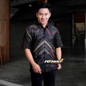 Kemeja Batik Pria Terbaru Motif PUSAKA HITAM Lengan Pendek Size M L XL XXL Katun Hem Baju Batik bayar di tempat murah kualitas super sleketebs batik pria kemeja batik atasan pria lengan pendek motif gribeks