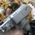 Máy ảnh Panasonic Lumix Gf9 và ống kính 12-32. 