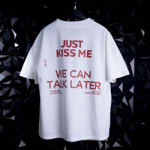 "JUST KISS ME"High Quality T-Shirts For Men Good Print Cotton Women Short sleeved Loose New Loose Top