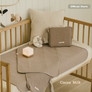 [Malang Honey] Portable Nonslip Waterproof Baby Breathable Pad (2-in-1 Foldable Changing Mat/Diaper Pouch)