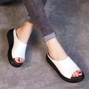 [Free Shipping] Soft Leather Retro Wedge Sandals New Ethnic Style For Spring And Summer Simple Thick-Soled Outdoor Slippers For Women