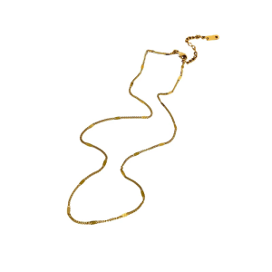 Handcrafted Starfish And Conch Necklace Chic Starfish Necklace Adorned With Dazzling Seashells Accent for Gatherings