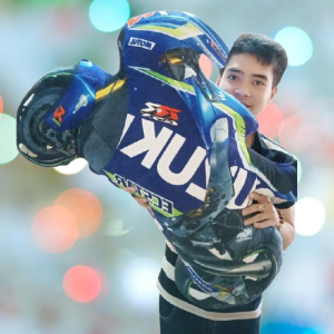 Đồ chơi Xe Suzuki nhồi 100% bông gòn chất Nhung mịn dùng làm gối cho bé nằm