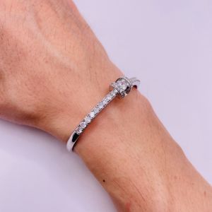 Vòng tay titan đính đá bền đẹp Lắc tay đính đá chất liệu bằng titan không phai màu mã M4 trangsucmoiluatuoi.RIN