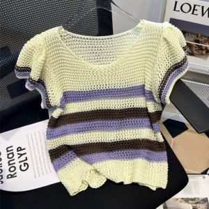 Blouse rajut wanita Yoona Import